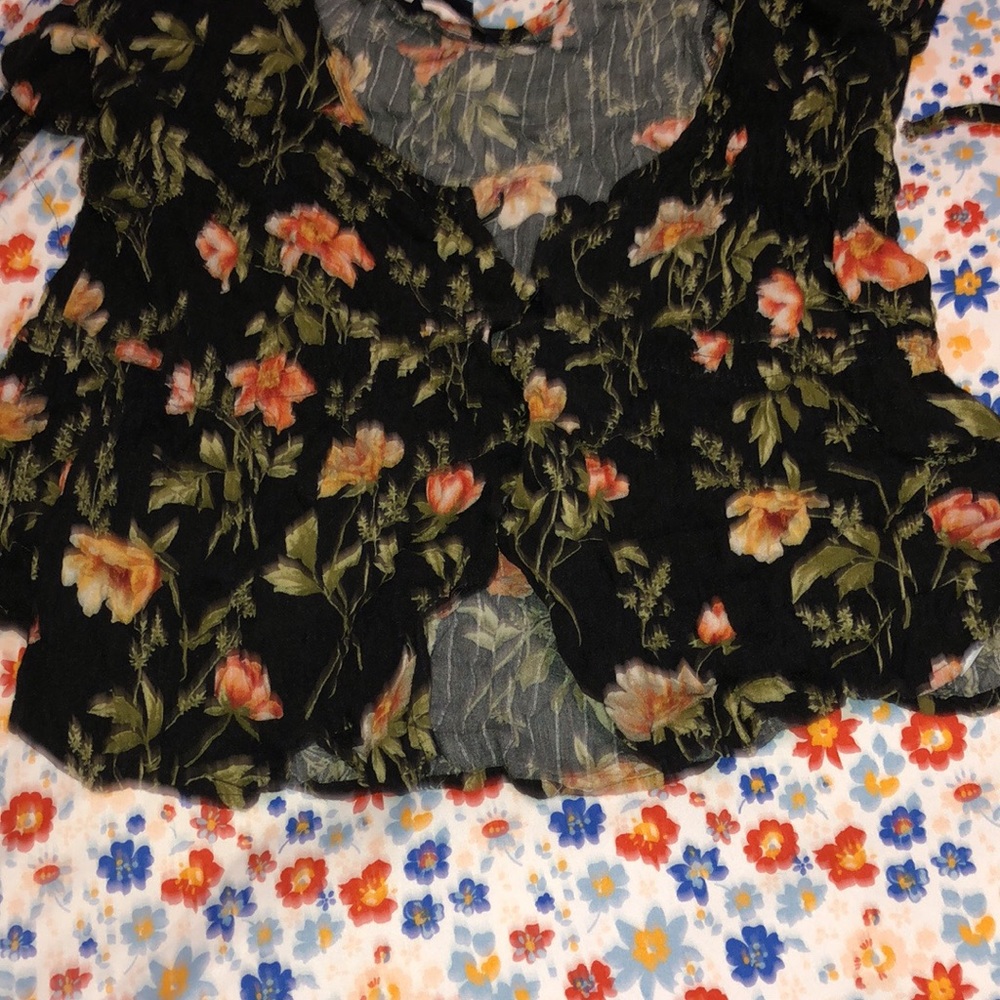 Shirts - Picture 4 of 4